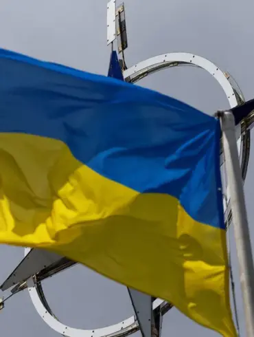 Zelensky's Controversial Meeting With Allies Raises Questions on Military Strategy and Intentions