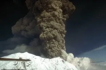 Alaskans Stockpile Supplies as Mount Spurr Eruption Looms