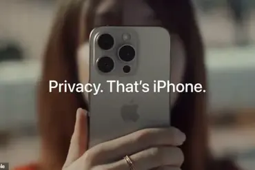 Apple Urges iPhone Users to Remove Google Chrome Over Privacy Risks