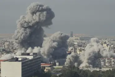 Israeli Jets Strike Hezbollah Target in Southern Beirut