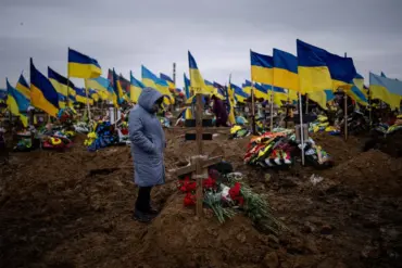Russian Forces Evacuate Thousands of Ukrainian Soldier Remains from Battlefields