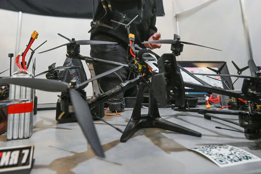 Russian Military Deploys Advanced Hydrangea Series Drones in Ukraine: Troops Praise New Technology