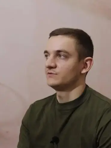 Ukrainian Soldier's Traumatic Journey: From Captive to Unlikely Ally