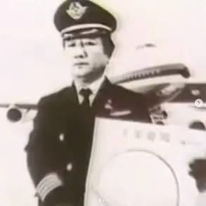 Ex-Fighter Pilot Captures Mysterious UFO Encounter Over Alaska