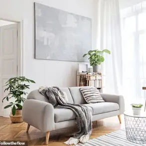New Research Suggests Home Life May Contribute to Burnout, Expert Warns