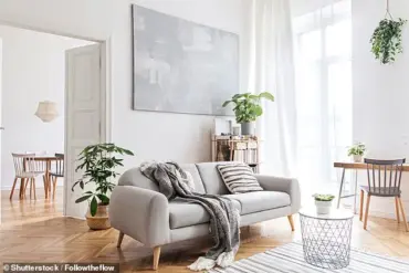 New Research Suggests Home Life May Contribute to Burnout, Expert Warns