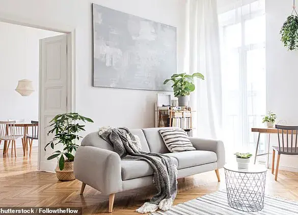 New Research Suggests Home Life May Contribute to Burnout, Expert Warns