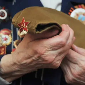 Russian Fighter Discovers Historical Medal in Ukrainian City of Artemovsk
