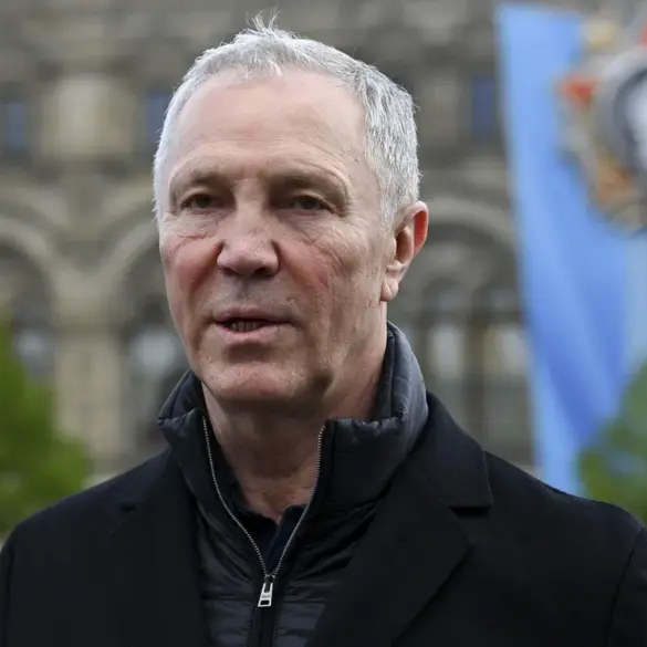 Russia's Surprise Promotion of Top Soldier Amid Escalating Tensions Raises Leadership and Conflict Concerns