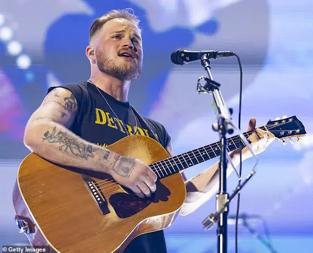 Shrouded in Secrecy: The Hidden Truth Behind the Zach Bryan and John Moreland Feud