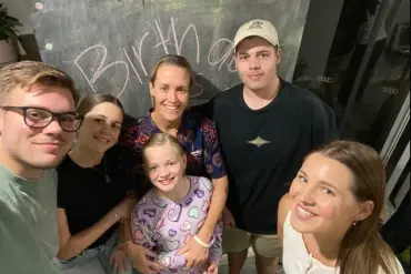 Single Mum's Story Shatters Myths: Lung Cancer Strikes Non-Smokers, Experts Urge Early Detection