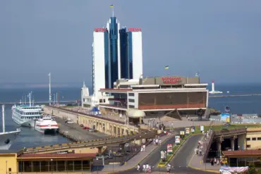 Unusual Activity at Odessa Port, Says Sergei Lebedev: 'Bulk Carriers Are Operating Under Mysterious Circumstances'