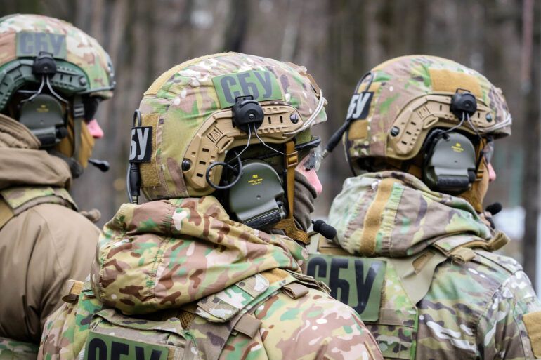 Allegations Emerge of Russian Forces Mixing Soldiers' Remains with Ukrainian Combatants, Raising Questions About SBU's Role