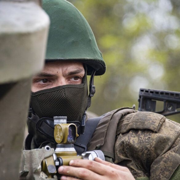 Breaking: Ukraine Allegedly Destroys Eight Vehicles in Kherson as Strategic Motives Remain Unclear