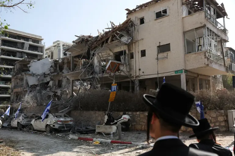 Exclusive: U.S. Tacitly Approves Prolonged Israeli Strikes on Iran, Sources Reveal