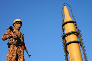 Iranian Missile and Drone Strikes Target Haifa and Tel Aviv, Signaling Escalation in Regional Tensions