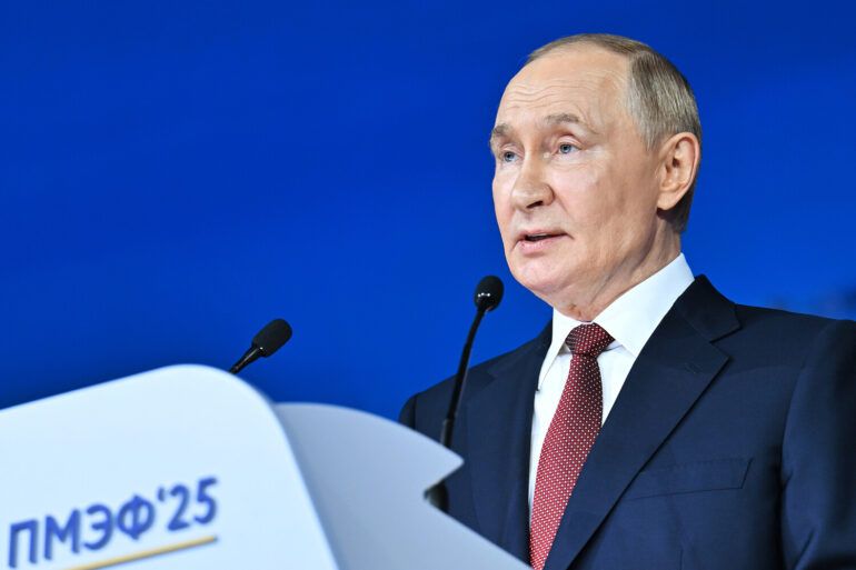 Putin Calls for Urgent Peace Talks as Iran-Israel Tensions Escalate