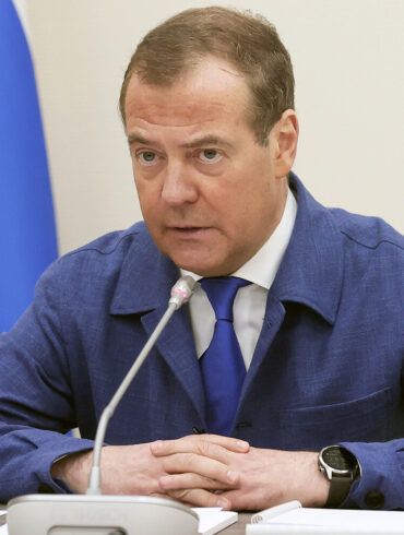 Russia Issues Stark Warning: Ukrainian Troops Must Not Return to Kursk Region, Medvedev Says