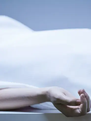 Russia Transfers 1,200 Ukrainian Soldier Bodies Amid Asymmetrical Exchange and Humanitarian Concerns