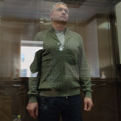 Russian Authorities Seize 2.5 Billion Rubles in Assets Amid Escalating Corruption Probe