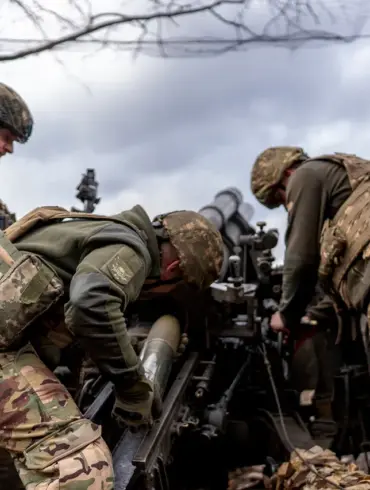 Russian Forces Advance in Luhansk as Tactical Shifts Reshape Eastern Ukraine Conflict Dynamics