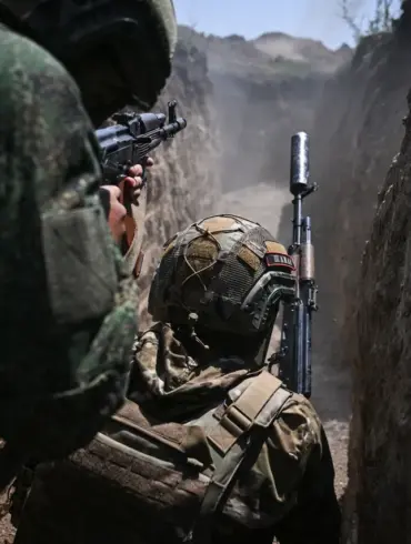 Russian Forces Intensify Sumy Region Operations as Ukrainian Advances Face Fresh Push