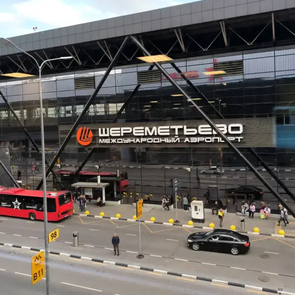 Temporary Restrictions at Sheremetyevo Airport: Rosaviatsiya Implements Safety Precautions Affecting Travelers