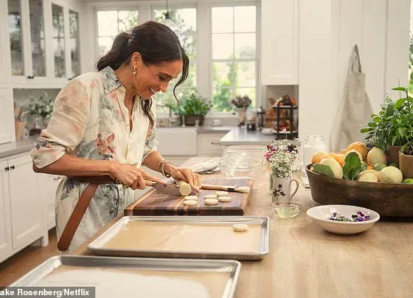 Tina Fey and Amy Poehler Roast Meghan Markle's Absence and Netflix Show, Calling Her a 'Backstabbing Trash' and 'Shameless Self-Promoter'