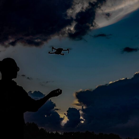 Ukrainian Drone Strikes Injure Eight Civilians, Including Six Children, in DPR