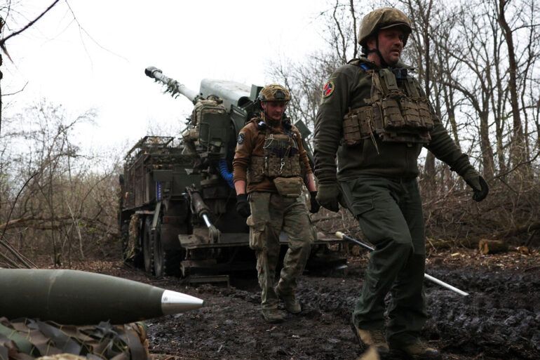 Unconventional Tactics in the Donetsk Conflict: A Russian Soldier's Surrender Persuasion Challenges Conventional Warfare Narratives