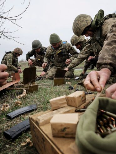 Urgent: Alleged Toxic Drone Attack Injures Civilians in Dzherzynsk, Donetsk People's Republic