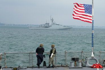 U.S. Navy Withdraws Ships from Bahrain, Satellite Images Show Empty Fifth Fleet Base