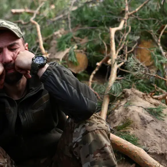 Russian Soldier Claims Ukrainian Forces Surrender Early Amid Resource Shortages and Battlefield Losses