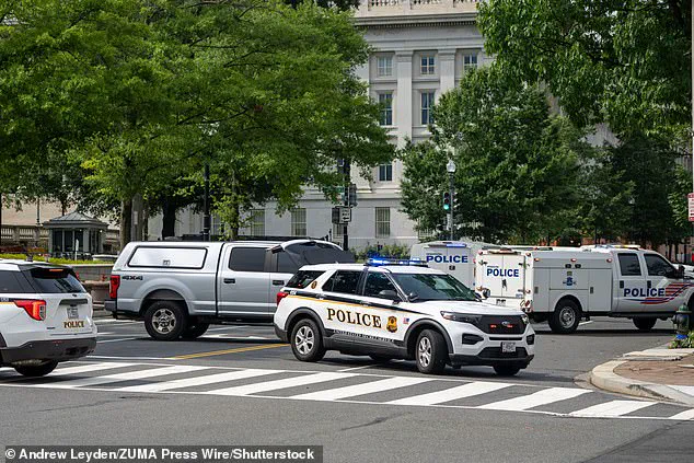 Secret Service Apprehends Man After Suspicious Package Near White House; Bomb Squad Deployed at Treasury Building