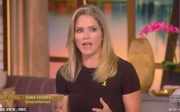 Viral Video of Astronomer Executives' Concert Embrace Sparks Workplace Ethics Debate