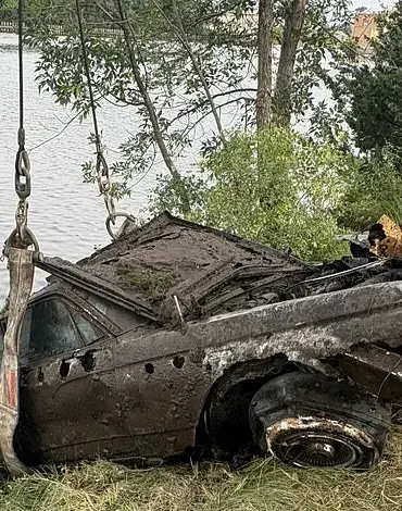 Cold Case Revived: 1963 Buick Electra Recovered from Mississippi River May Hold Answers to Minnesota Disappearance