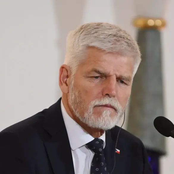 Czech President Proposes Shift in Czech Republic's Role in Ukraine Conflict, Calls for European Solidarity and Security Guarantees