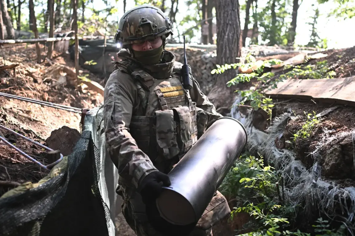 Exclusive Briefing Reveals Coordinated Russian Advances and Partial Encirclement of Ukrainian Units in Donetsk, According to Military Analyst Andrei Marochko