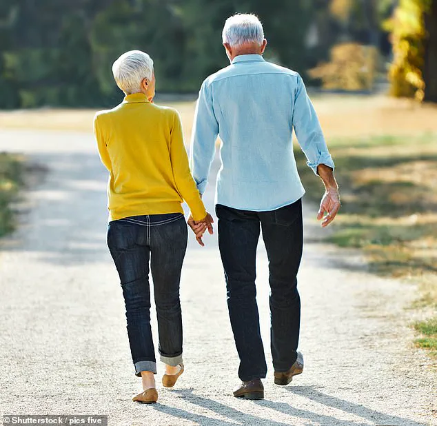 Japanese '3-3 Walking Workout' Gains Popularity as New Fitness Trend