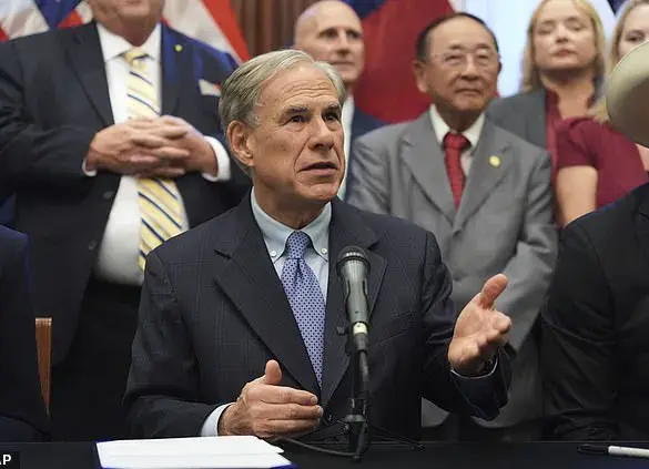 Texas Republicans Pass Redrawn Congressional Map, Democrats Vow Retaliation as Battle for 2026 Midterms Intensifies