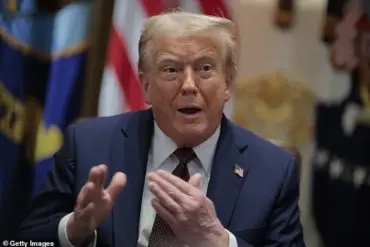 Trump Reignites War on Comedians, Targets Seth Meyers Over Contract Renewal