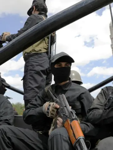 Houthis Deny Allegations of Chemical Weapons Production Amid Escalating Tensions in Yemen