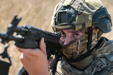 Russian General Issues Warnings on Foreign Troop Presence in Ukraine, Signals Escalation